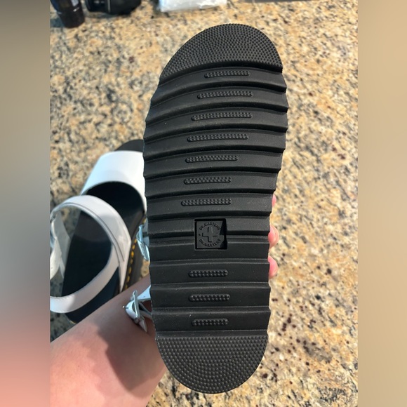 NWOT Dr. Martens Women's Voss Quad Platform Sandals White Size 11 Shoes - Picture 8 of 8